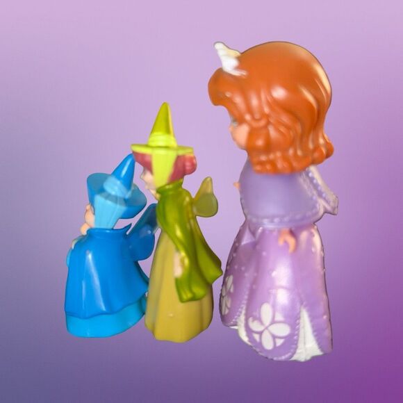 Disney Sofia The First Royal Playset Sofia Blue & Green Fairies Plays A10 - Picture 3 of 14